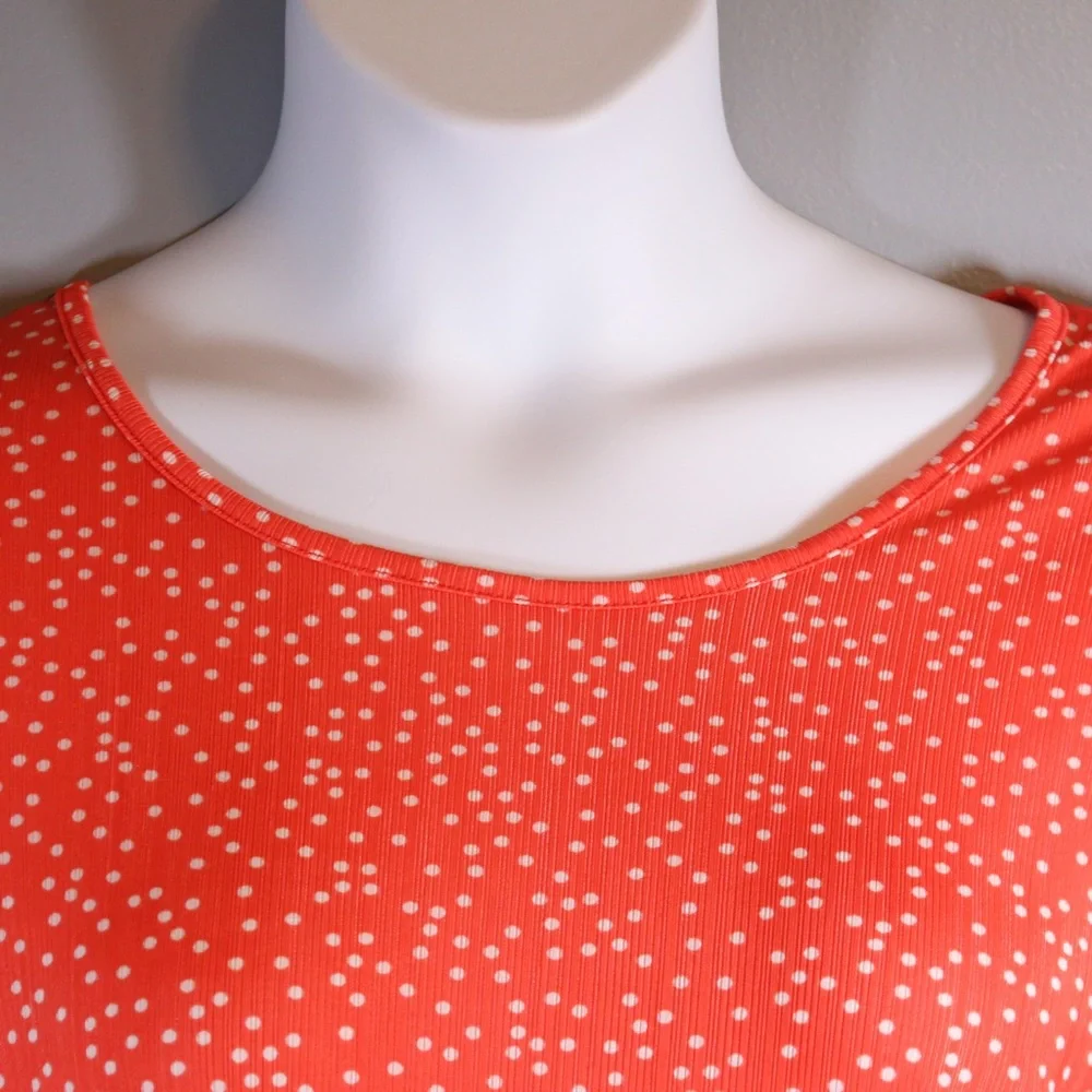 CURE Coral Polka Dot Flutter Sleeve Top | 3XL - Picture 5 of 12